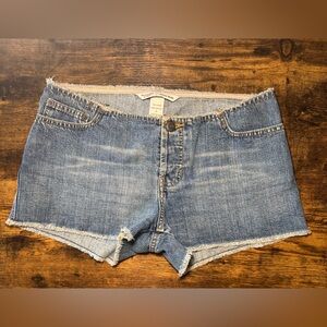 Abercrombie & Fitch Women’s Denim Cutoff Shorts Size 2 Blue Frayed Hem Low Rise